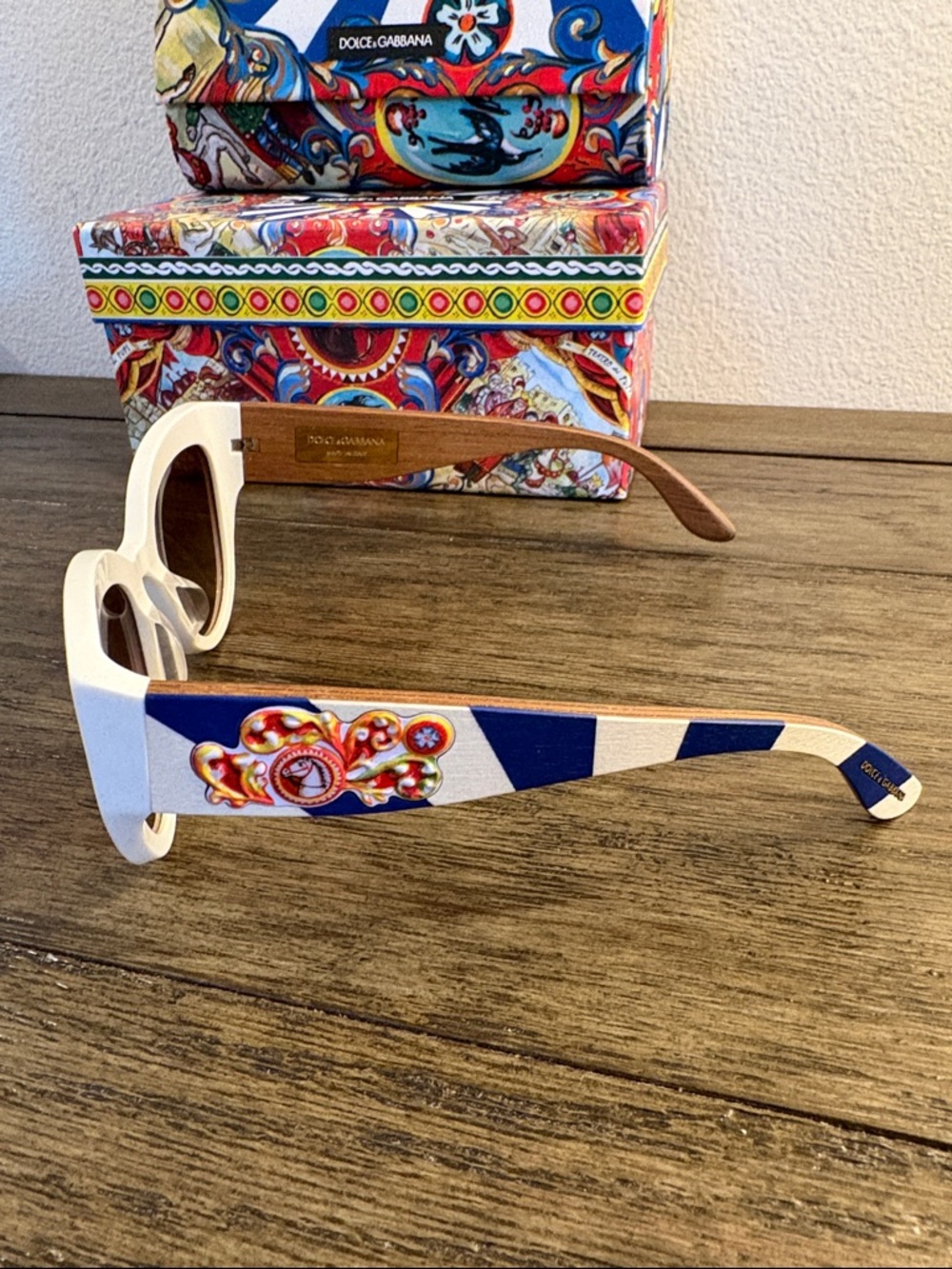 NIB [Dolce & Gabbana] Cat Eye Sicilian Carretto Callet Circus White Sunglasses - Picture 7 of 16